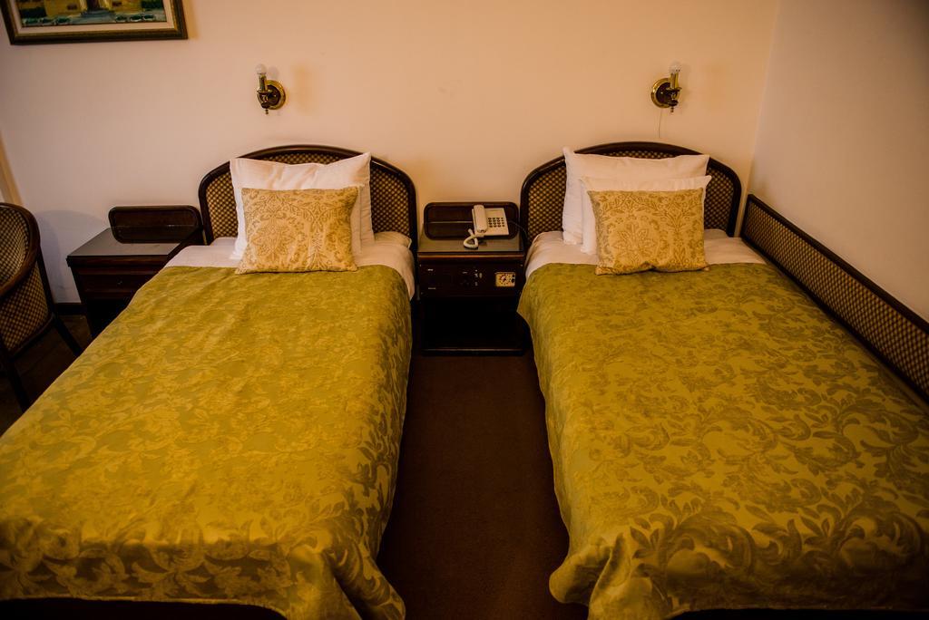 Hotel Grand Valjevo Exterior photo